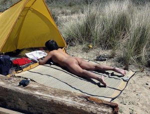 Horny mature wife sunbathing fully naked