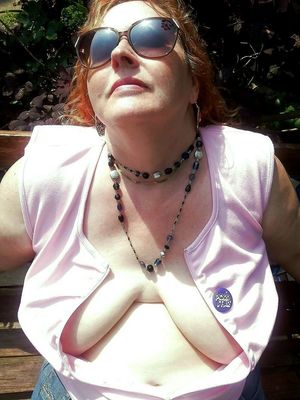 Amateur mature BBW with hanging titties